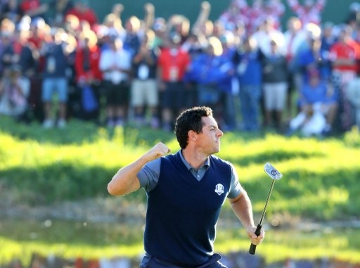 CHASKA, MN - SEPTEMBER 30: Rory McIlroy of Europe reacts on the 16th green after making a putt to win the match during afternoon fourball matches of the 2016 Ryder Cup at Hazeltine National Golf Club on September 30, 2016 in Chaska, Minnesota. Andrew Redington/Getty Images/AFP