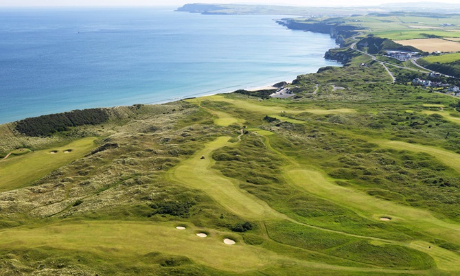 Una vista dall'alto del Royal Portrush: sarà il primo Open Championship post-Brexit nel golf?