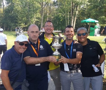 IMBUCATO IL SELFIE DEL GOLF