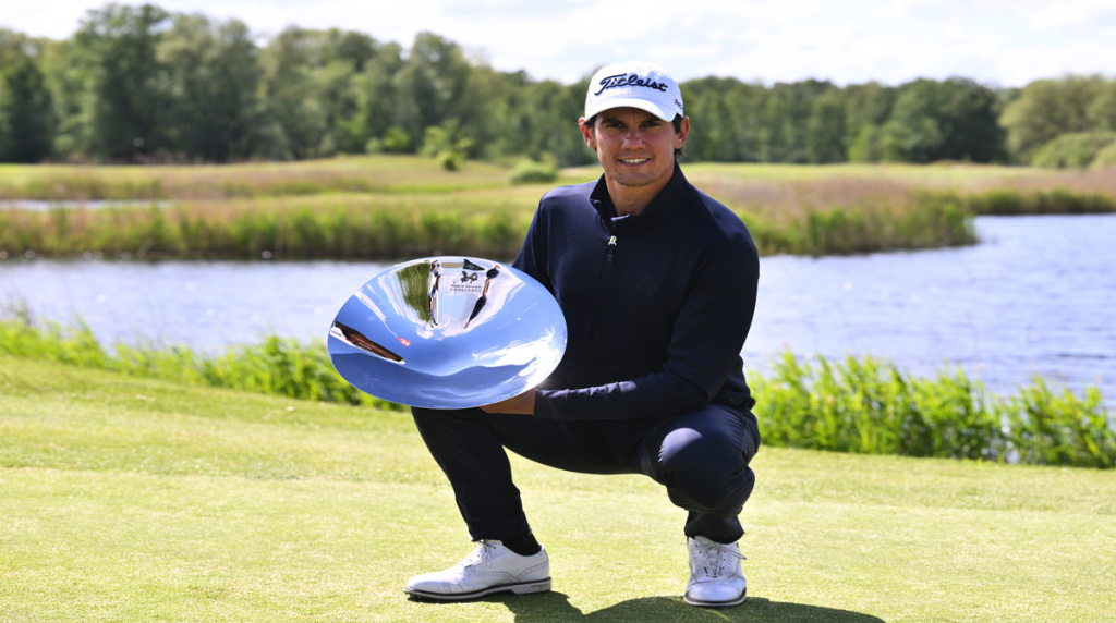 Matteo Manassero dopo la vittoria al  Copenhagen Challenge presented by Ejner Hessel 