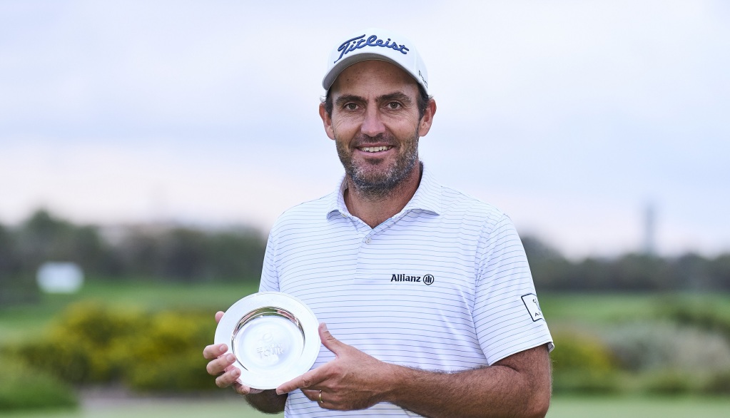 TARRAGONA Dodo Molinari fresco di vittoria alla DP World Tour Qualifying School (Foto di Aitor Alcalde/Getty Images)