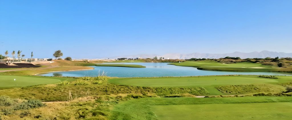 Al Mouj, la buca 6 del campo da golf in Oman