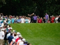 Dustin Johnson al tee shot nel giro di prova
